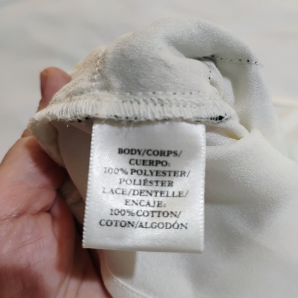 Ann Taylor Black and Cream Lace Tank Top - Picture 6 of 13